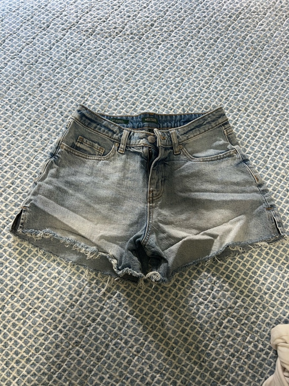 wild fable Light Wash Frayed Hem Denim Shorts